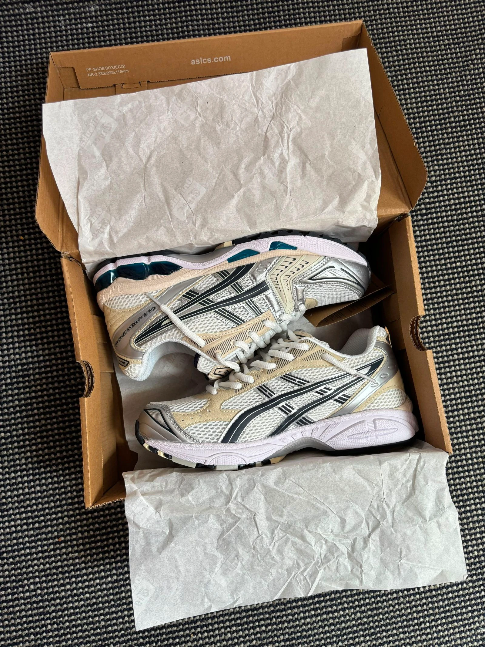 Asics kayano 14 – photo 4